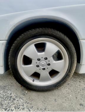 White 1993 Mercedes-Benz S-Class 500SEL