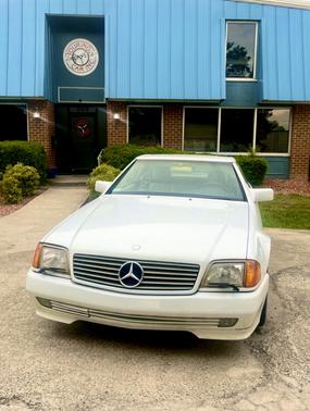 White 1993 Mercedes-Benz S-Class 500SEL