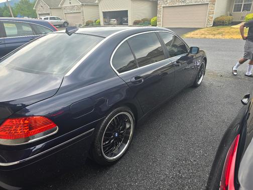 2004 BMW 745 Li