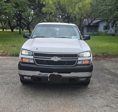 2007 Chevrolet Silverado 2500 LT1 H/D Crew Cab Classic