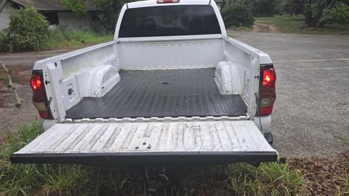2007 Chevrolet Silverado 2500 LT1 H/D Crew Cab Classic