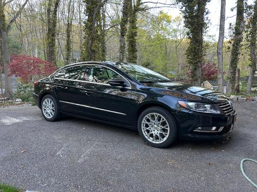 Black 2014 Volkswagen CC 3.6L VR6 Executive