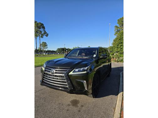 2018 Lexus LX 570 Three-Row