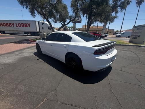 White 2015 Dodge Charger R/T