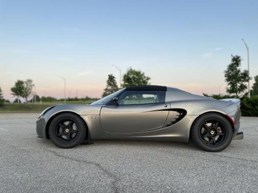 2005 Lotus Elise Base
