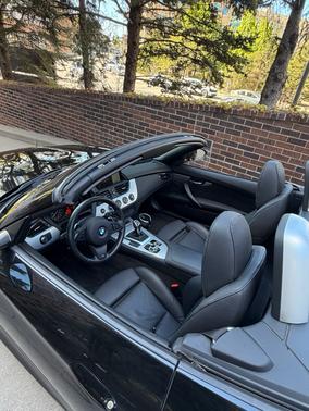 Black 2016 BMW Z4 sDrive35i