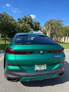 Green 2026 BMW X6 M60i