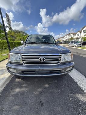 2005 Toyota Land Cruiser Base