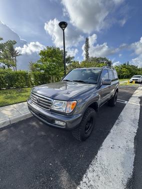 2005 Toyota Land Cruiser Base