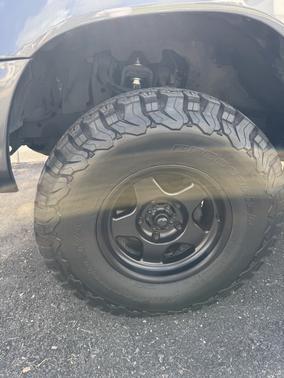 2005 Toyota Land Cruiser Base