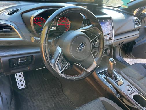 2017 Subaru Impreza 2.0i Sport