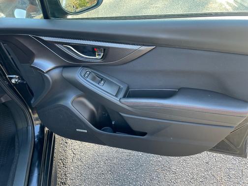 2017 Subaru Impreza 2.0i Sport