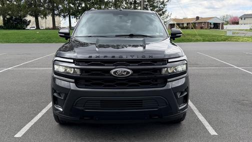 Black 2022 Ford Expedition Max Limited