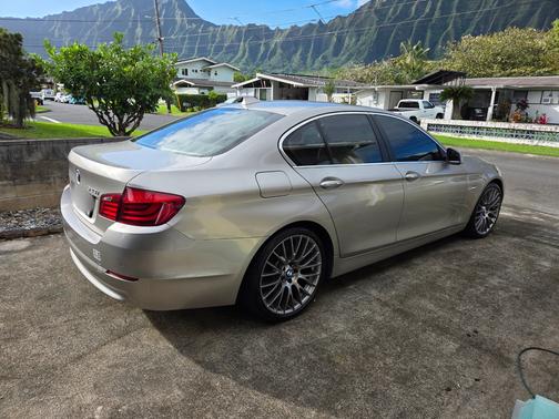 2013 BMW 528 i