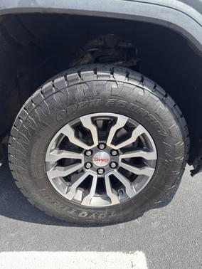 Gray 2019 GMC Sierra 1500 AT4