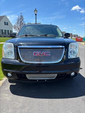 2013 GMC Yukon XL Denali