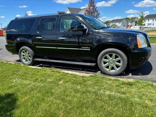 2013 GMC Yukon XL Denali