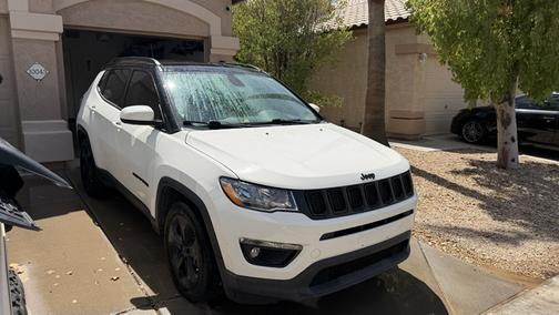 White 2020 Jeep Compass Latitude