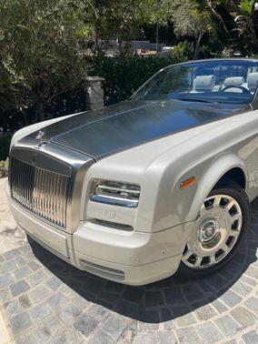White 2014 Rolls-Royce Phantom Drophead Coupe Base