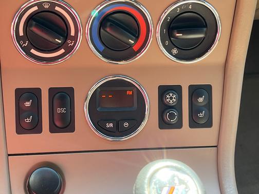 Black 2001 BMW Z3 2.5i Roadster