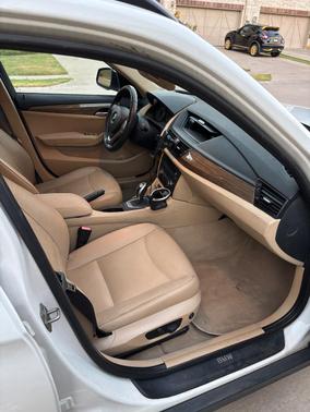 White 2013 BMW X1 sDrive28i