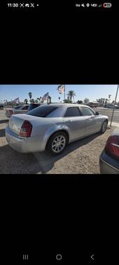 2006 Chrysler 300C Base