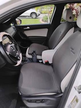 2021 Volkswagen Tiguan 2.0T SE R-Line Black