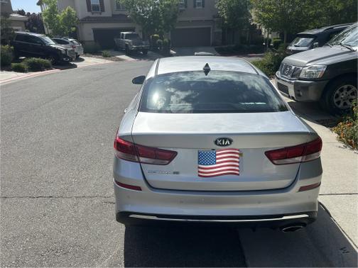 2020 Kia Optima LX