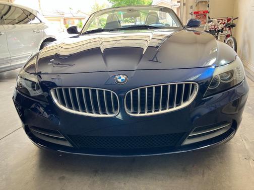 Blue 2012 BMW Z4 sDrive35i