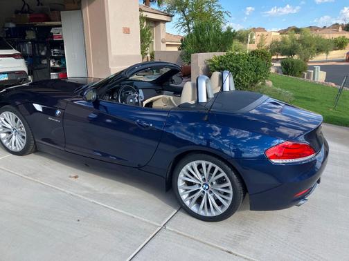 Blue 2012 BMW Z4 sDrive35i