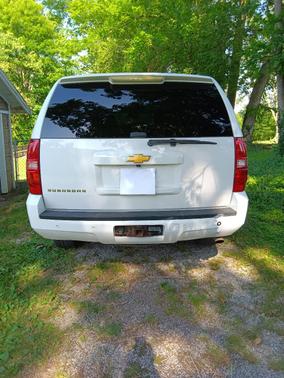 White 2012 Chevrolet Suburban 2500 LT