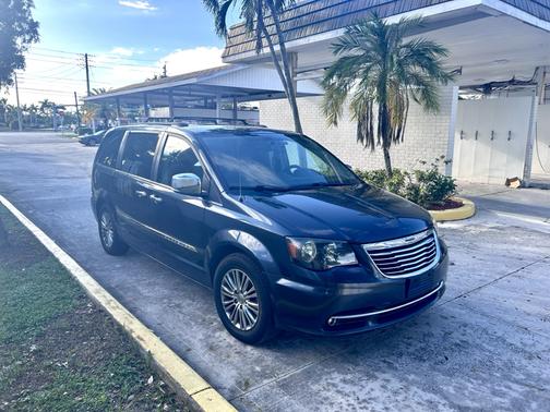 Blue 2014 Chrysler Town & Country Touring-L