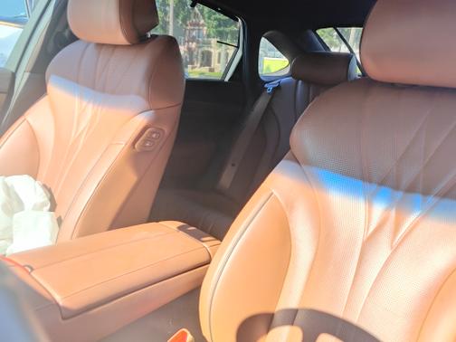 2023 Genesis Electrified G80 Base