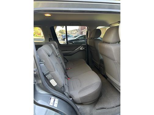 2008 Nissan Pathfinder S