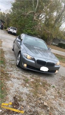 2011 BMW 528 i