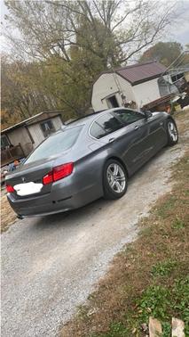 2011 BMW 528 i