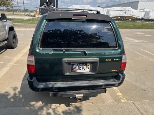 2000 Toyota 4Runner SR5 4WD