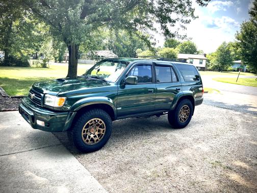2000 Toyota 4Runner SR5 4WD