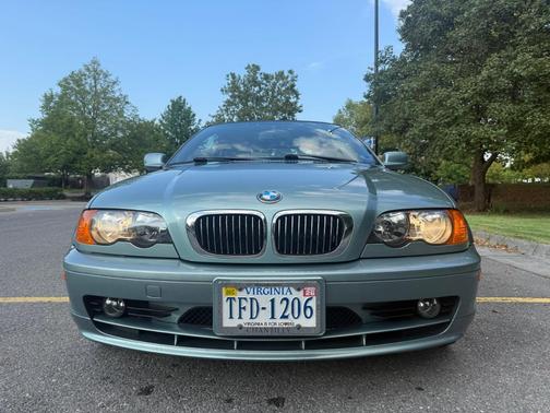 Green 2002 BMW 325 Cic