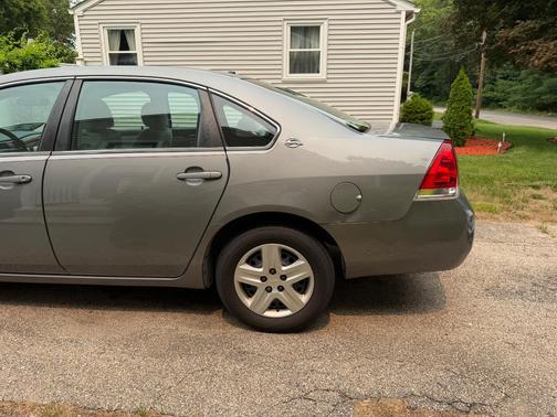 Silver 2008 Chevrolet Impala LS