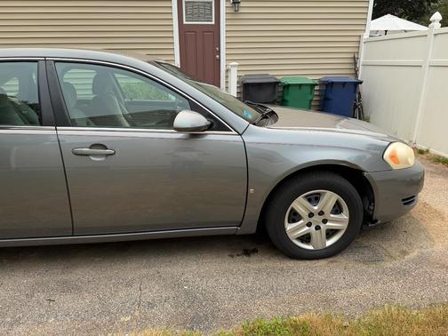 Silver 2008 Chevrolet Impala LS
