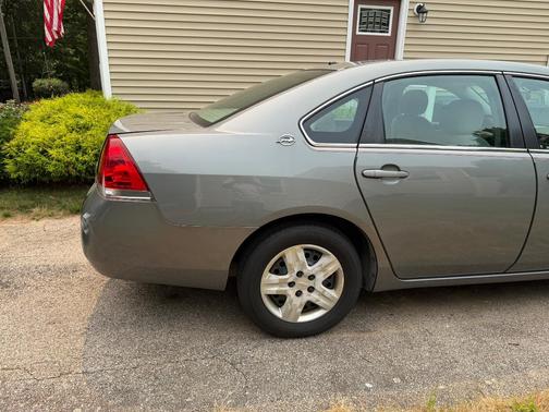 Silver 2008 Chevrolet Impala LS