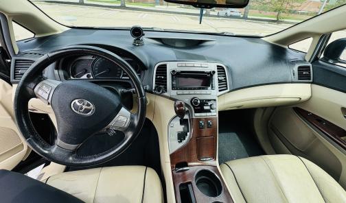 2011 Toyota Venza Base