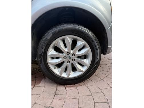 2013 Land Rover LR2 Base