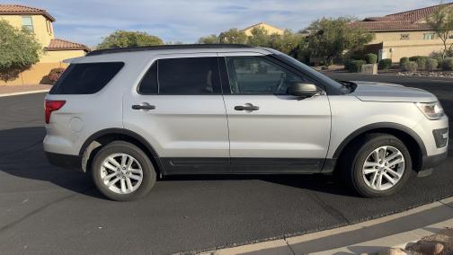 2016 Ford Explorer Base