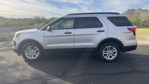 2016 Ford Explorer Base