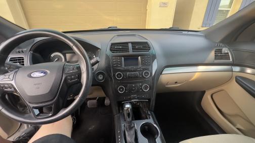 2016 Ford Explorer Base