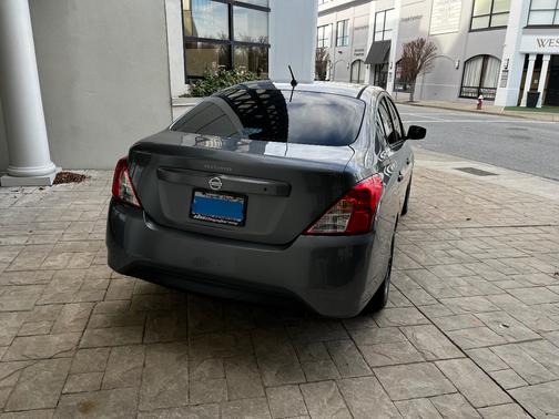 2018 Nissan Versa 1.6 S