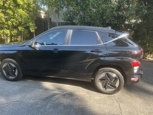 2024 Hyundai KONA EV Limited