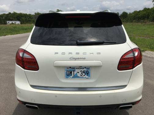 2012 Porsche Cayenne Base